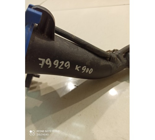 Горловина бачка омывателя