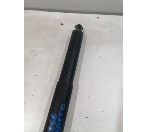 Амортизатор крышки багажника левый