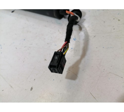 Амортизатор крышки багажника левый