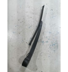 Поводок стеклоочистителя задний