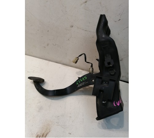 Педаль тормоза