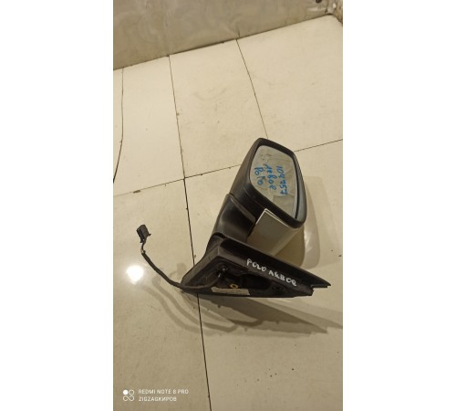 Боковое зеркало заднего вида (левое)