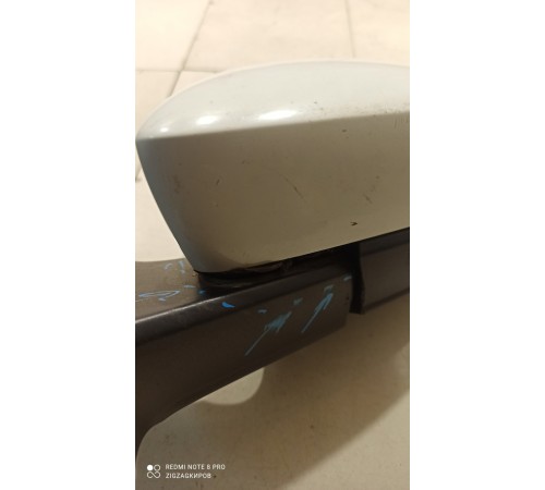 Боковое зеркало заднего вида (левое)