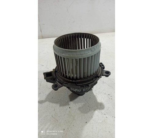 Моторчик отопителя (печки)