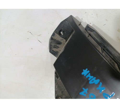 Кронштейн заднего бампера левый