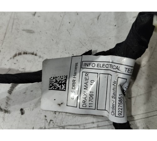 Электропроводка двери (задняя правая)