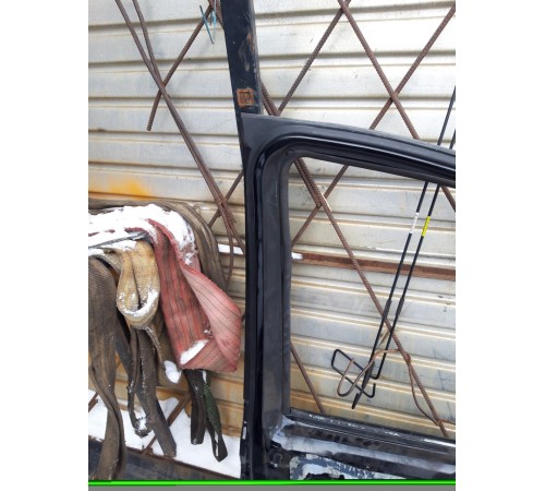 Дверь (передняя левая)