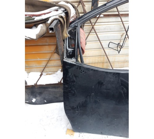 Дверь (передняя левая)