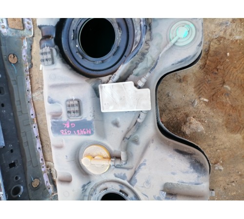 Бак топливный