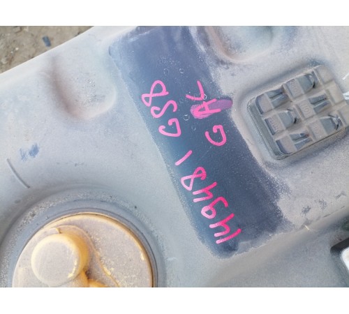 Бак топливный