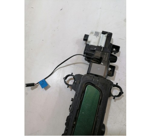 Ручка двери передняя левая наружная