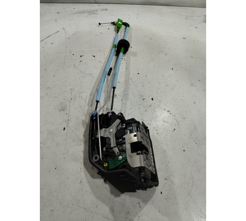 Замок двери (задний левый)