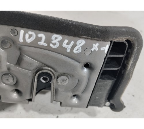 Замок двери (задний левый)