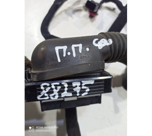 Электропроводка двери (передняя правая)