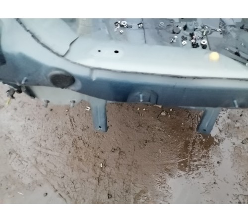 Задняя панель кузова