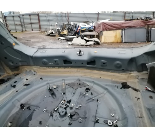 Задняя панель кузова