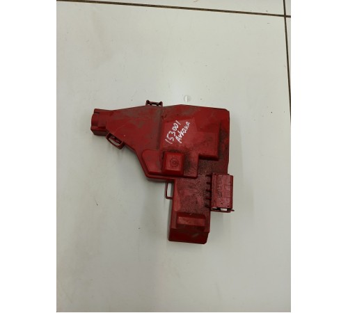 Крышка клеммы аккумулятора 