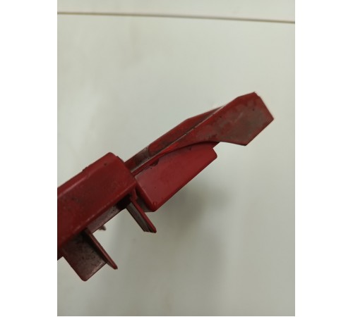 Крышка клеммы аккумулятора 