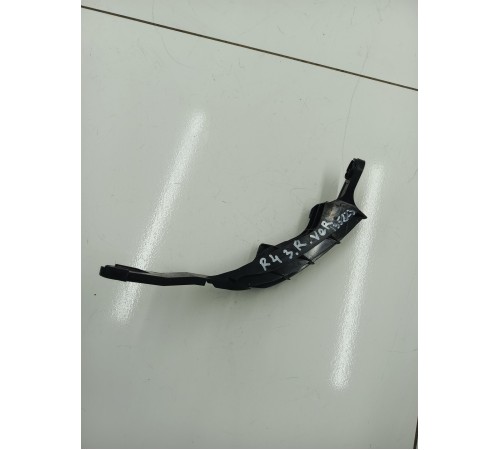 Кронштейн бампера задний правый 