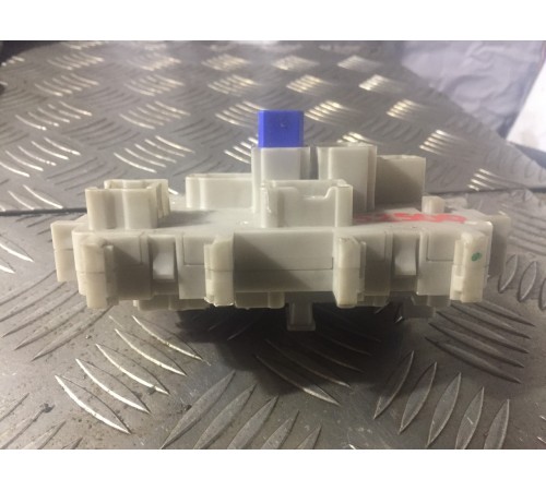 Блок предохранителей