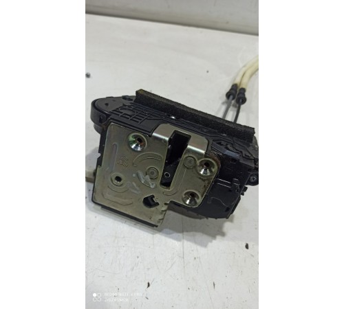 Замок двери (задний левый)