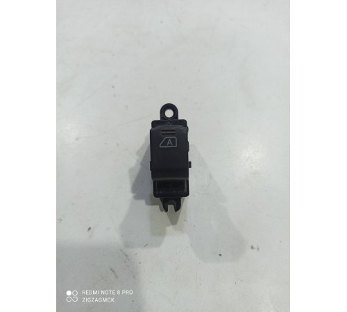 Кнопка стеклоподъемника (задняя левая)