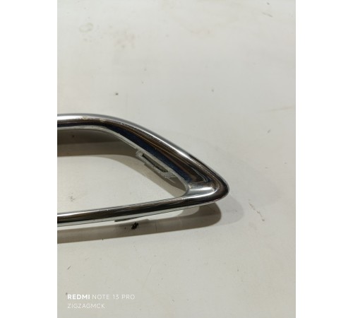 Накладка бампера передняя левая декоративная