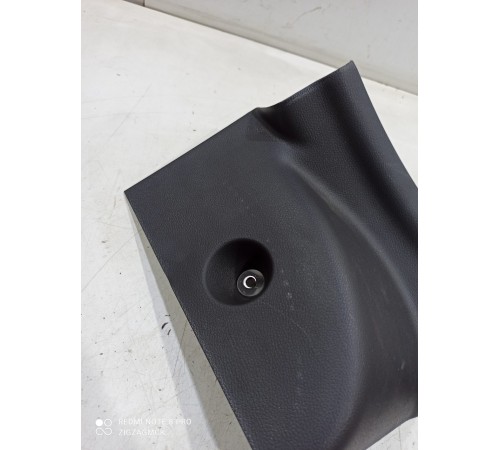 Накладка порога (задняя левая)