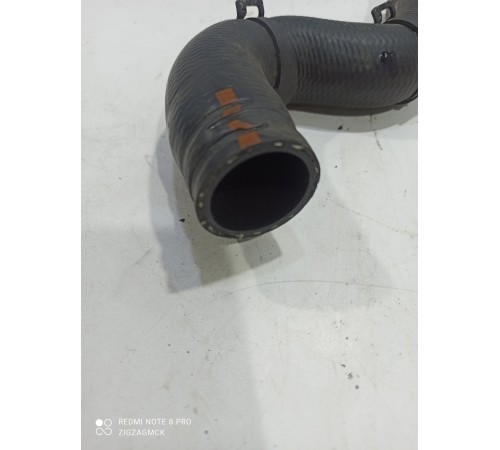 Патрубок системы охлаждения