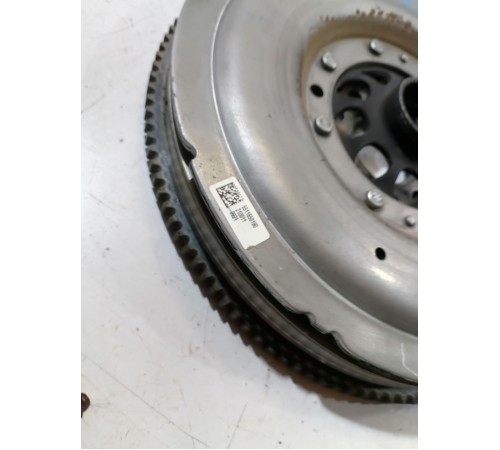 Маховик двигателя