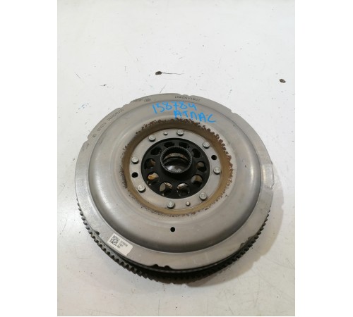 Маховик двигателя