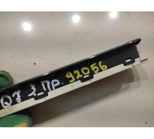 Плафон подсветки багажника (правый)