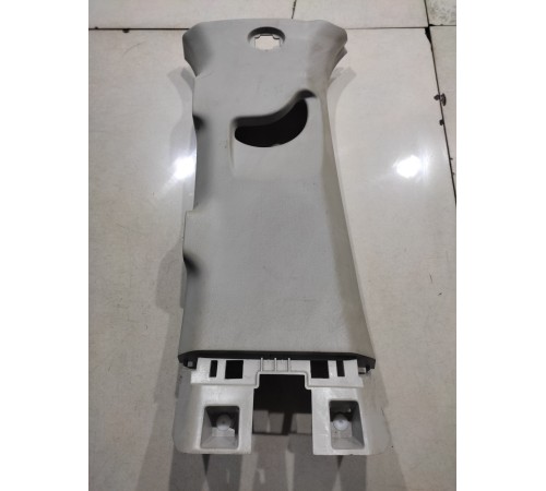 Обшивка центральной стойки(левая верхняя)