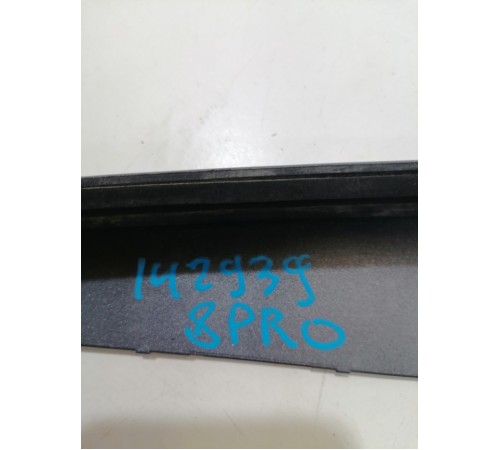 Накладка крышки багажника