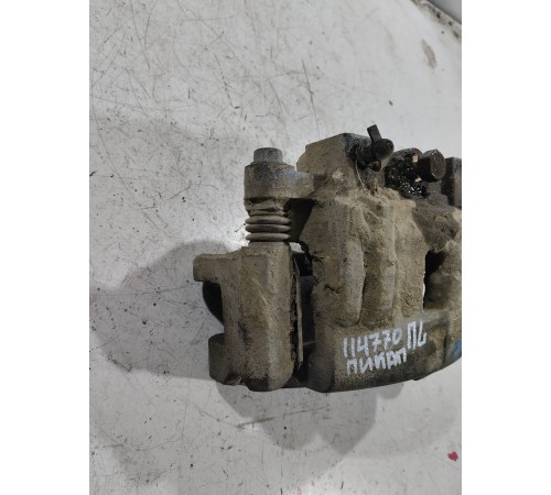 Суппорт тормозной передний левый