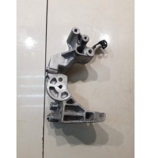 Кронштейн генератора