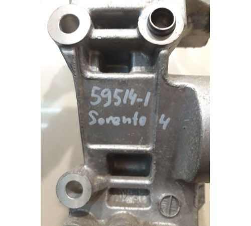 Кронштейн генератора