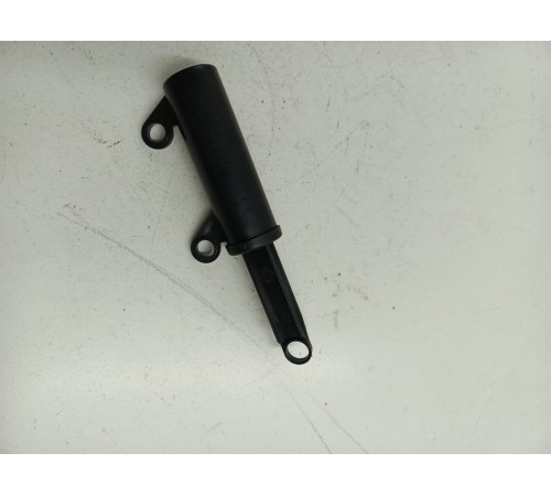 Амортизатор бардачка