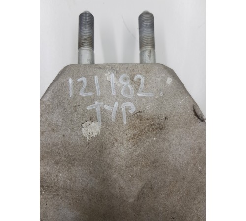 Кронштейн опоры левый