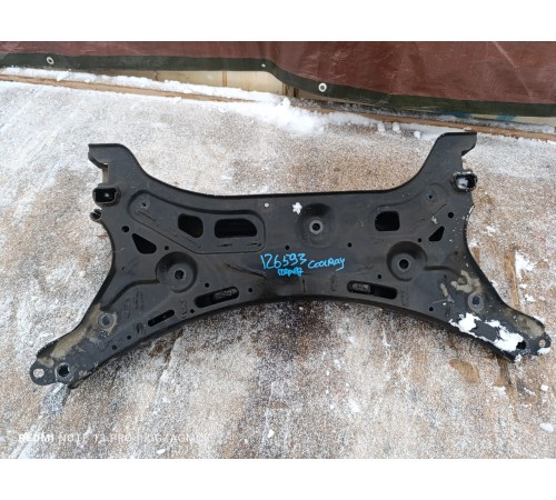 Подрамник передний