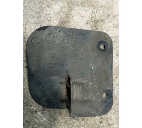 Брызговик задний левый