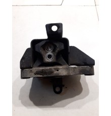 Кронштейн(крепление) усилителя заднего бампера правый