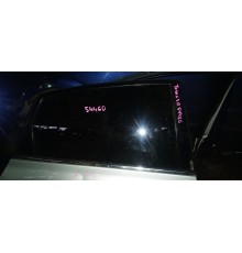 Стекло двери (заднее, правое)