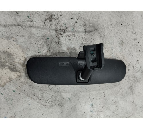 Зеркало заднего вида салонное