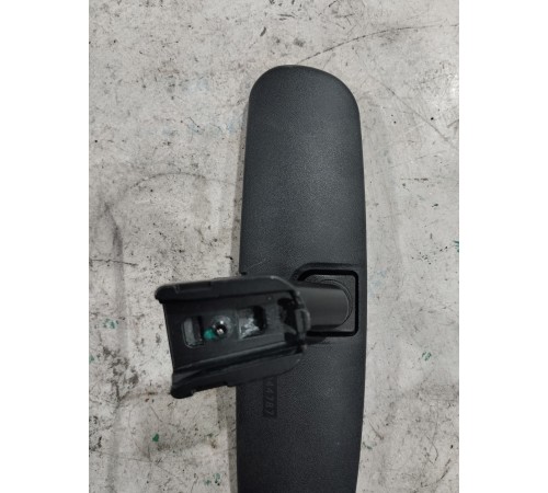 Зеркало заднего вида салонное