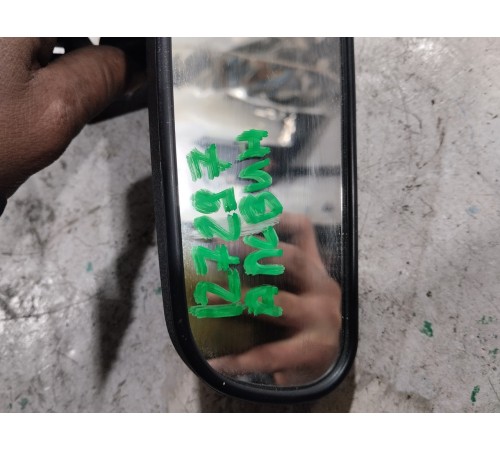 Зеркало заднего вида салонное