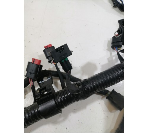 Электропроводка моторного отсека