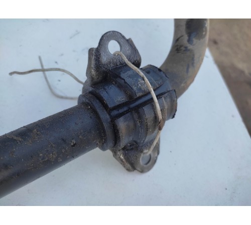 Стабилизатор передний