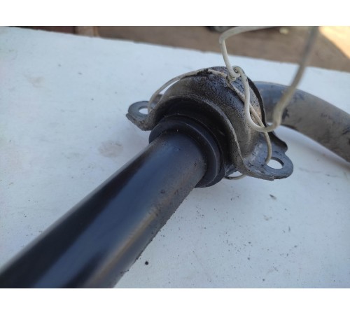 Стабилизатор передний