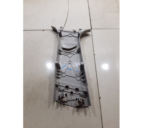 Обшивка центральной стойки(правая верхняя)